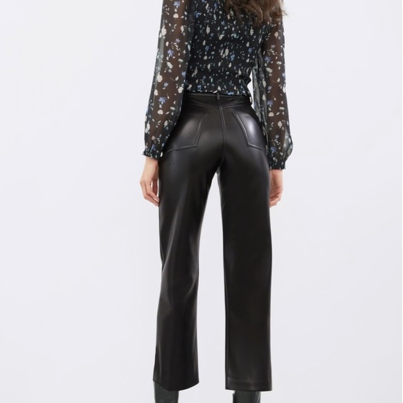 BNWT Wilfred Melina  high rise straight leg faux leather Jeans. Reposhing. - Picture 2 of 15